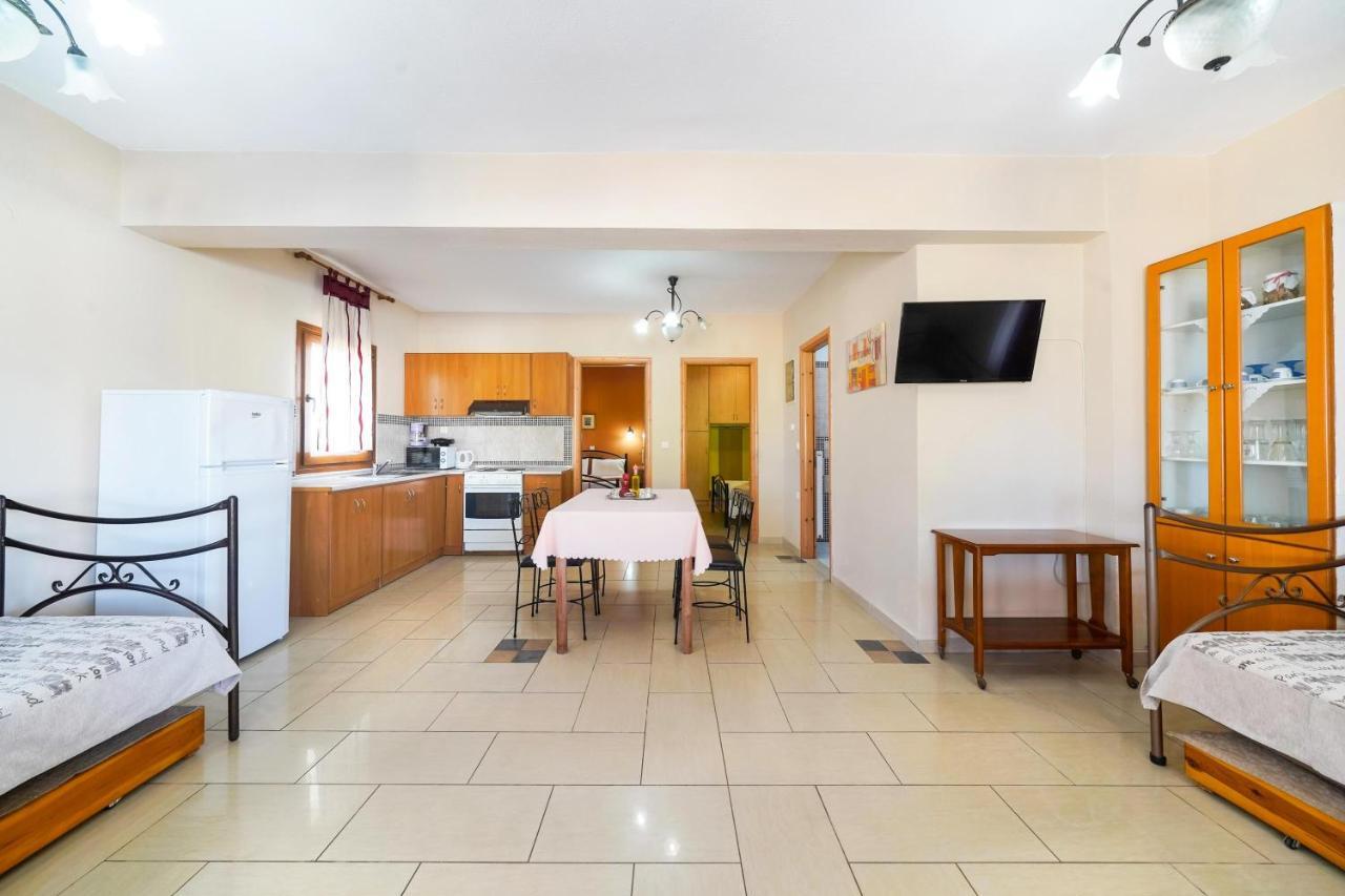 Villa Golden Nest Limenária Kültér fotó