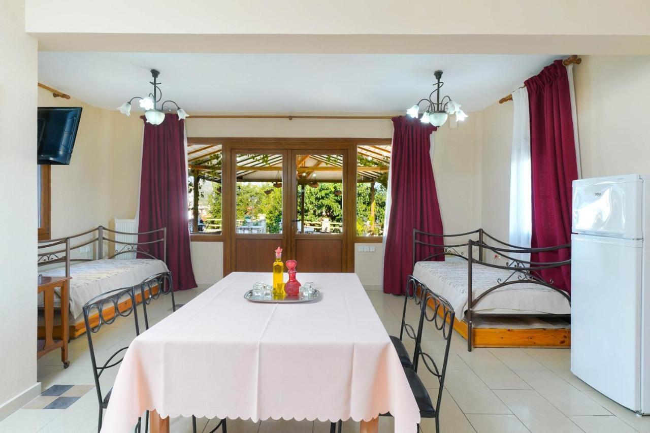 Villa Golden Nest Limenária Kültér fotó